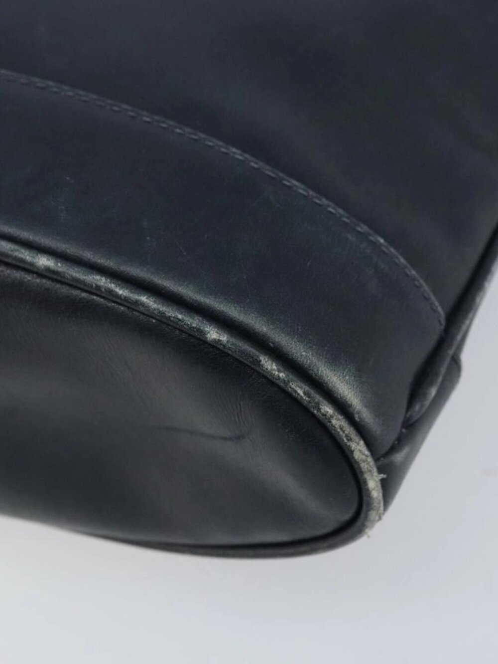 GUCCI Shoulder Bag Leather Black Gold - Picture 4 of 16
